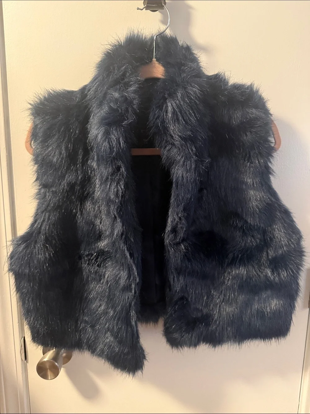 attention Deep Navy Faux Fur Vest - Picture 1 of 5